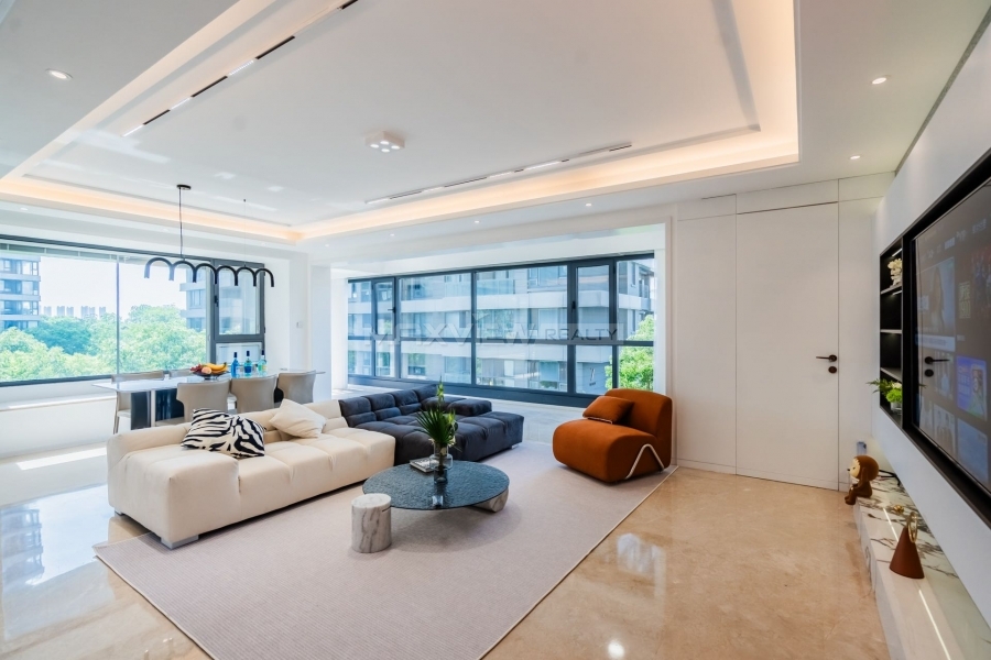 Lake Mansion&nbsp;4bedroom&nbsp;186sqm&nbsp;&yen;12,800&nbsp;18492