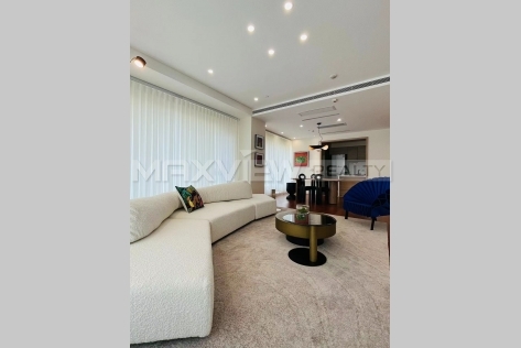 Eslite Residence