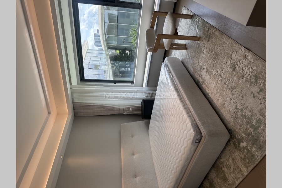 YiHeLingLong &nbsp;4bedroom&nbsp;242sqm&nbsp;&yen;22,000&nbsp;18913