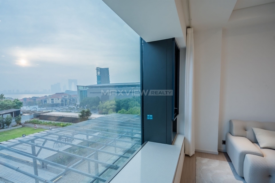 Eslite Residence