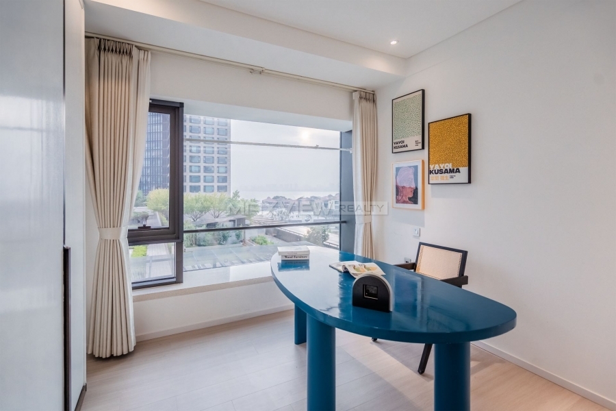 Eslite Residence