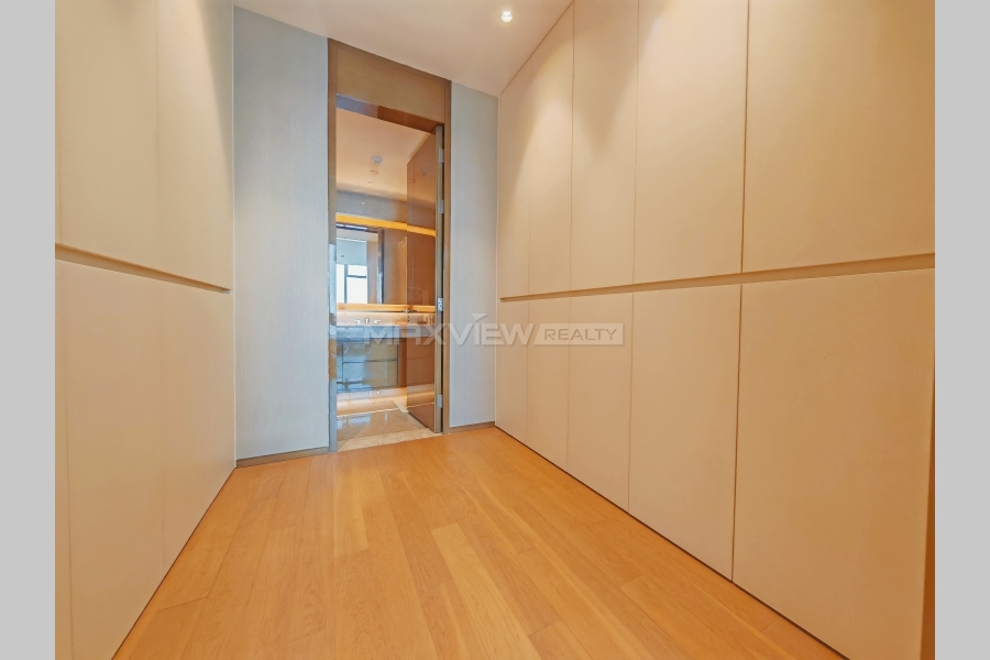 IFS Sky Residence&nbsp;2bedroom&nbsp;157sqm&nbsp;&yen;10,500&nbsp;18915